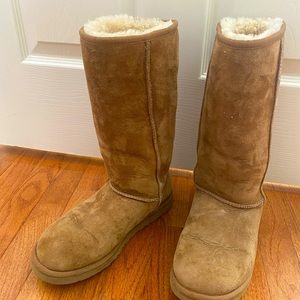 Brown tall UGGS.